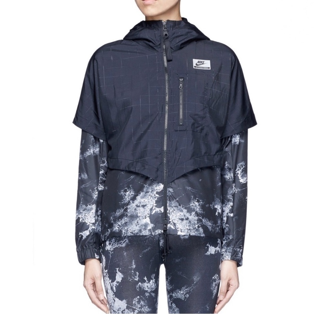RARE Nike International Rio De Janeiro Women's wind breaker